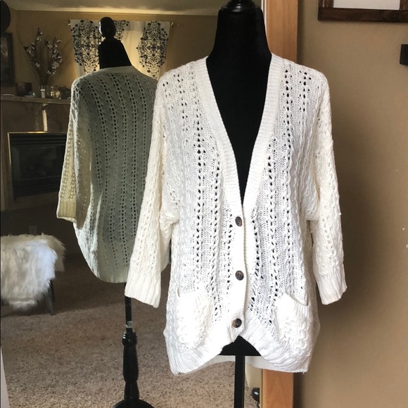 H&M Sweaters - Sweater Cardigan